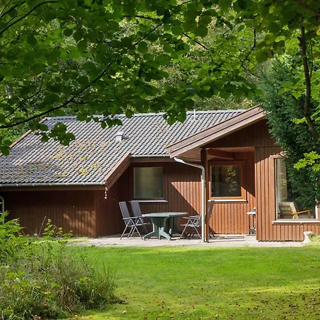 Cozy Near Dybesø Nature Dom wakacyjny