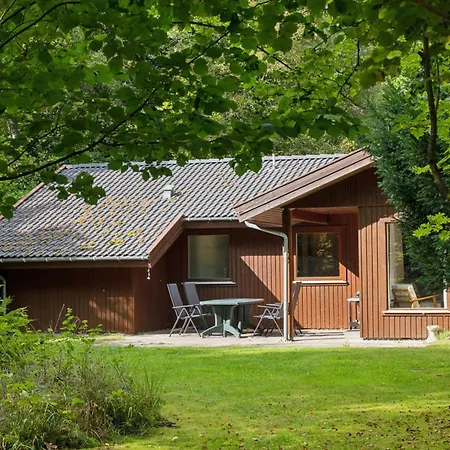 Cozy Near Dybeso Nature 펜션